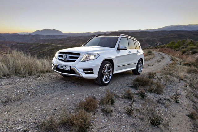 2013-Mercedes-GLK-250-BlueTEC