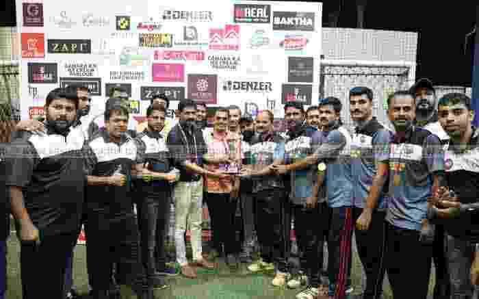 Kasaragod, Kerala, News, Sports, Cricket, President, Merchants, First Merchant Youth Trophy for Orange Associates.