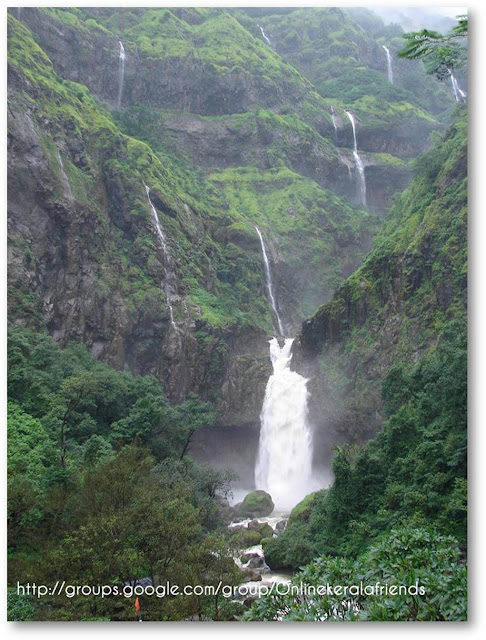 image-Marleshwar waterfall