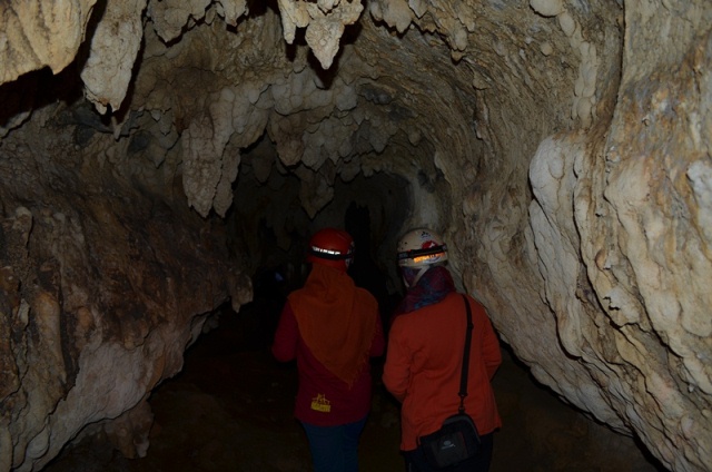 Being FA: Belajar Speleologi di Gua Wisata Batu Hapu