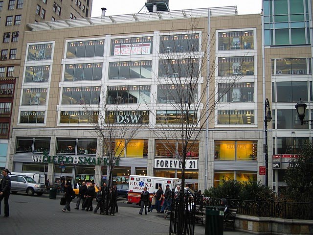 dsw+union+square.jpg