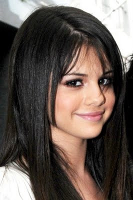 selena gomez bangs hair