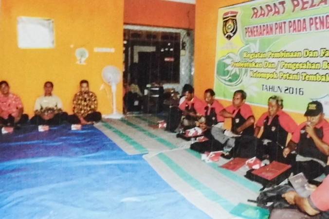 Petani Tembakau Ngawi Dibekali Pengendalian Hama Terpadu