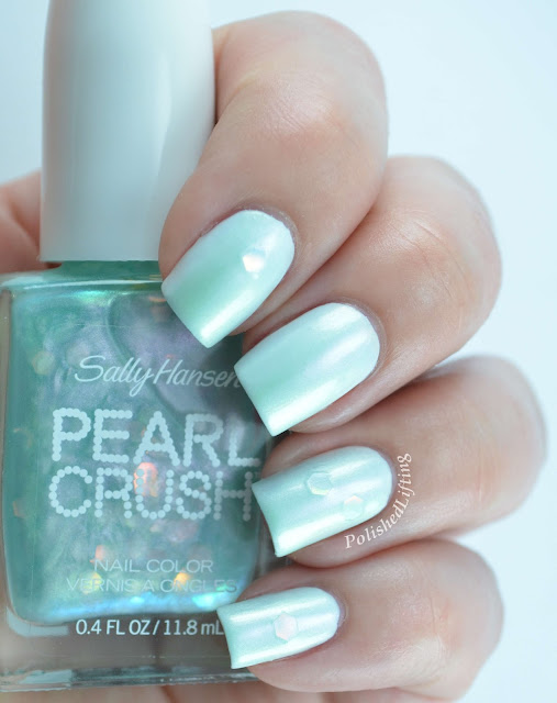 Sally Hansen Pearl Crush Mer-Mint