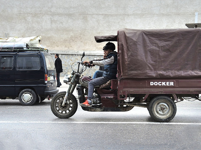 Marokko : over bussen, brommers en ezels....