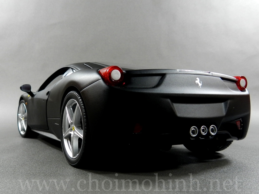 Ferrari 458 Italia 1:18 Hot Wheels back