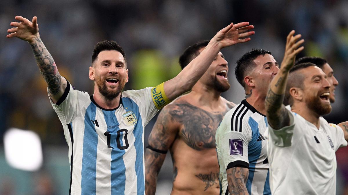 Qatar 2022: Con goles de Messi y Julián Álvarez, Argentina superó 2-1 a Australia y jugará los cuartos de final del Mundial contra Países Bajos