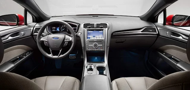 Ford Fusion Sport 2017 - interior