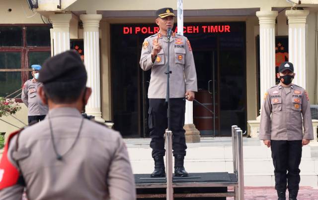 Pimpin Apel pagi, Kapolres Aceh Timur Berikan Arahan Agar Anggota Menjaga Etika dan Prilaku Saat Bertugas