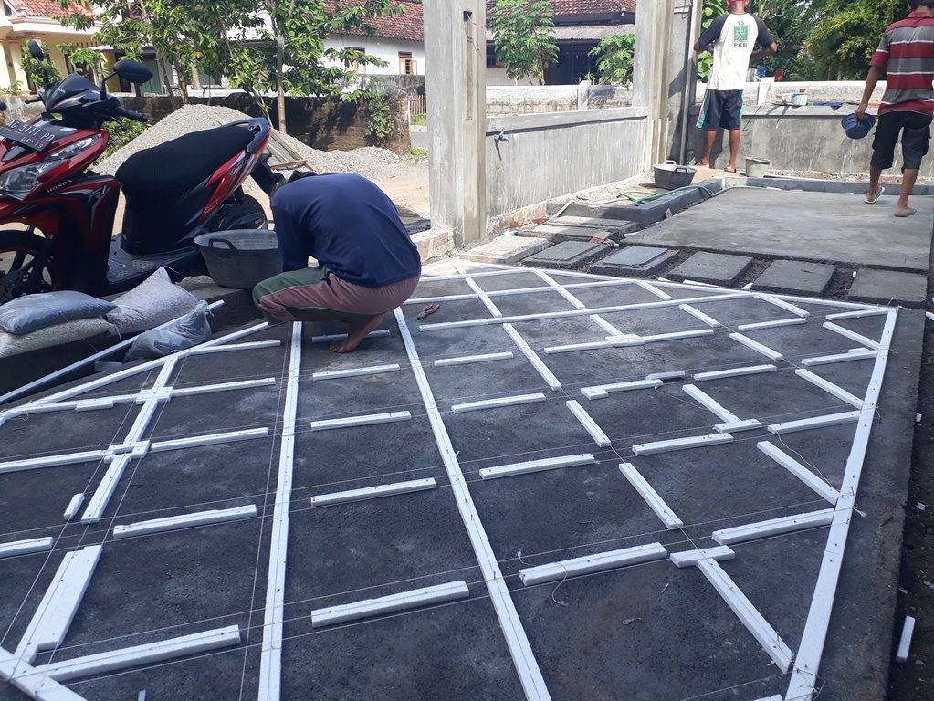 Tukang pasang  batu  sikat  ampyang tulungagung blitar kediri 