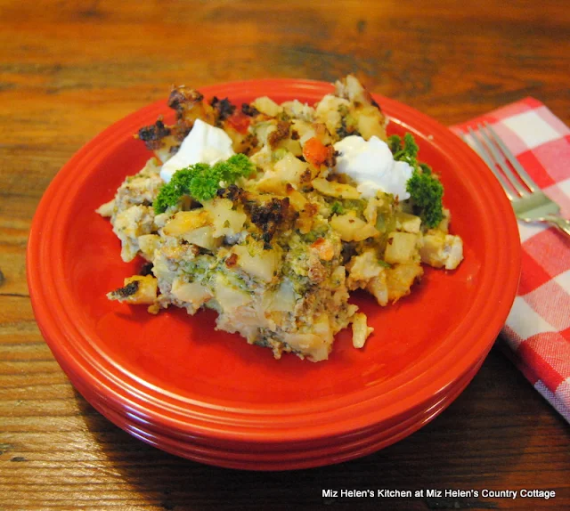 Hash-Brown Broccoli Brunch Casserole at Miz Helen's Country Cottage