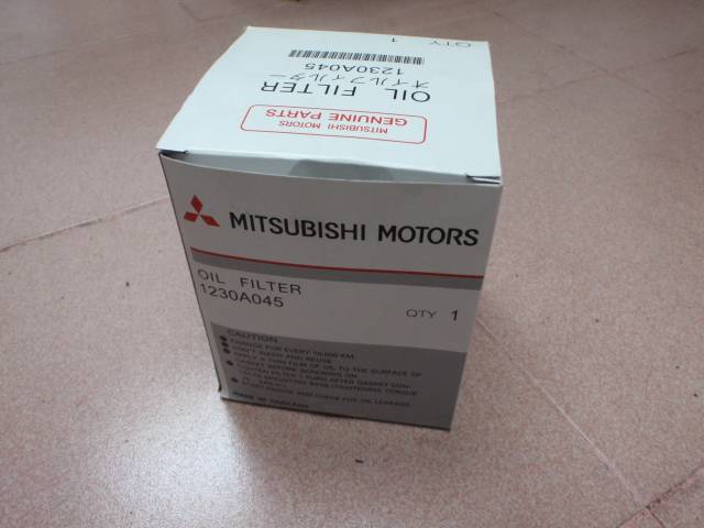 Mitsubishi Triton 25 Genuine Oil Filter