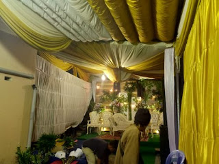 tenda gelembung emas