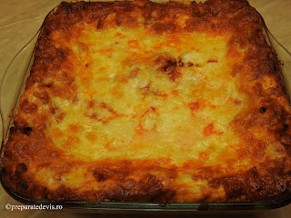 Lasagna bolognese de casa cu carne tocata si sos bechamel reteta mancare traditionala italiana retete musaca cu paste fainoase aperitiv,