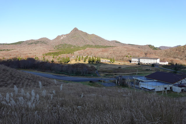 鳥取県日野郡江府町御机 鏡ヶ成 擬宝珠山登り口からの眺望