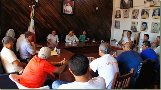 26-10-2014 REUNION CON TRANSPORTISTAS
