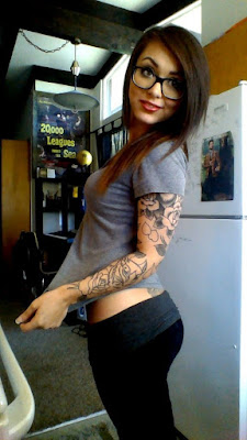 Sexy Sleeve Tattoo Girl iPhone 5 Wallpaper 