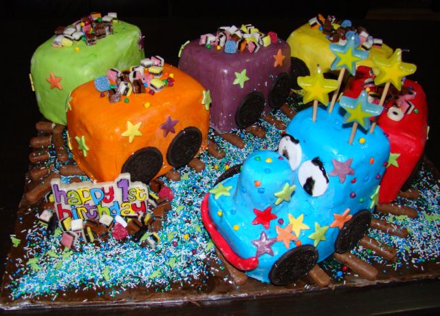 Train Birthday Cakes For Kids. Train Birthday Cake
