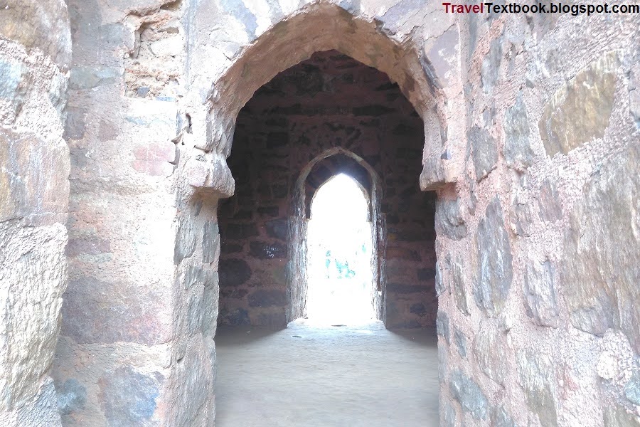 Hauz Khas Lake