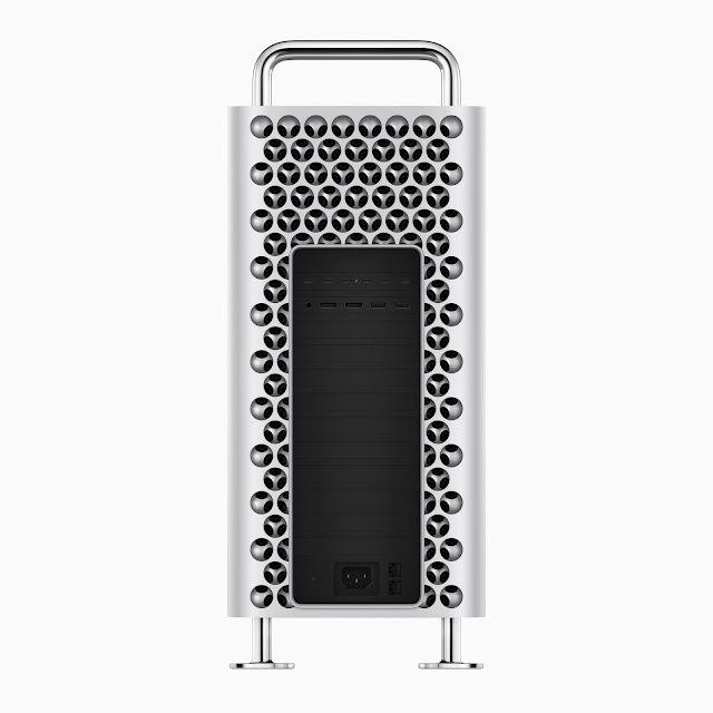 El Mac Pro amplía aún más sus posibilidades de conexión con ocho puertos Thunderbolt, seis en la parte trasera y dos en la parte superior, el doble que en el modelo anterior.