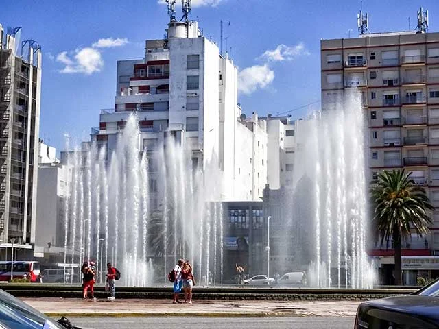 Fuente de agua enfrente del Casino en MDP