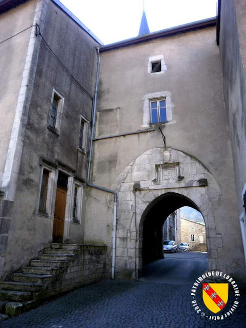 BLENOD-LES-TOUL (54) - Le château