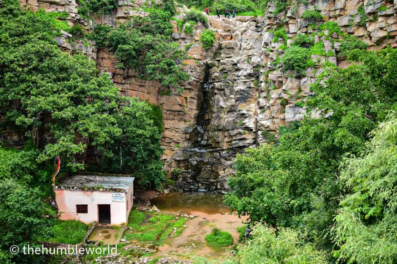 Hathni or Hathuni Kund waterfall in Nahargarh