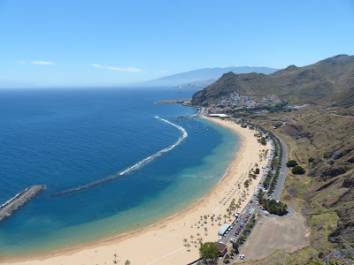 San Andrés auf Teneriffa mit der Playa de las Teresitas