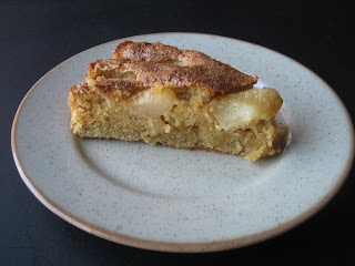 Tarta de almendra y pera, receta