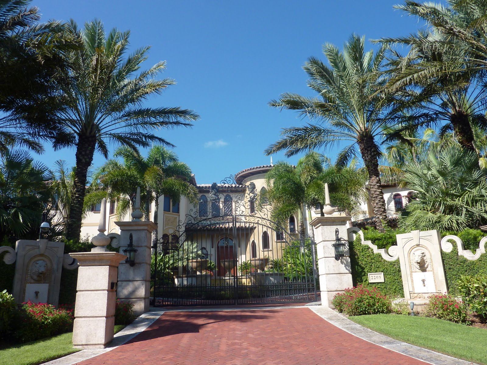 oprah house