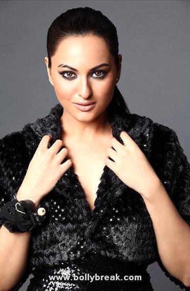 Sonakshi Sinha new unseen pics - Unseen Pictures - Famous Celebrity Picture 