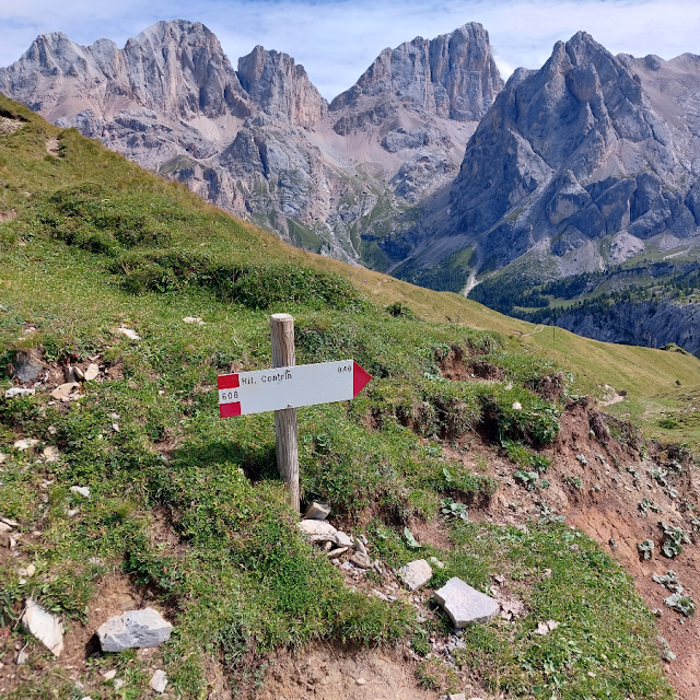 Forcia Neigra – Passo San Nicolò - Val Contrin
