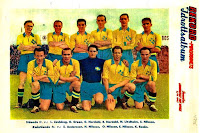 SELECCIÓN DE SUECIA - Temporada 1947-48 - Lennart Lindskog, Gunnar Gren, Gunnar Nordahl, Bertil Nordahl, Nils Liedholm, Stellan Nilsson; Sune Andersson, Harry Nilsson, Ove Nilsson, Erik Nilsson y Kjell Rosén - SUECIA 4 (Liedholm, Gunnar Nordahl 2, Gunnar Gren) NORUEGA 1 (Reidar Kvammen) - 05/10/1947 - Partido internacional amistoso - Solna, Estocolmo, Suecia, estadio Rasunda