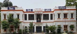 हिन्दी विषय में नब्बे प्रतिशत अंक लाने वाले विद्यार्थियों को सम्मानित करेगा साहित्य सम्मेलन :-डा अनिल सुलभ