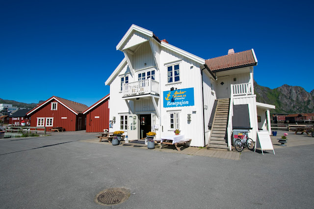 Rorbuer a Svolvaer-Isole Lofoten