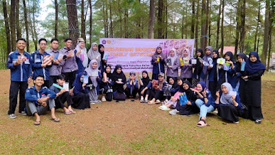 Mempererat Hubungan dan Semangat Mahasiswa Melalui Family Gathering Prodi Kimia Universitas Muhammadiyah Bulukumba