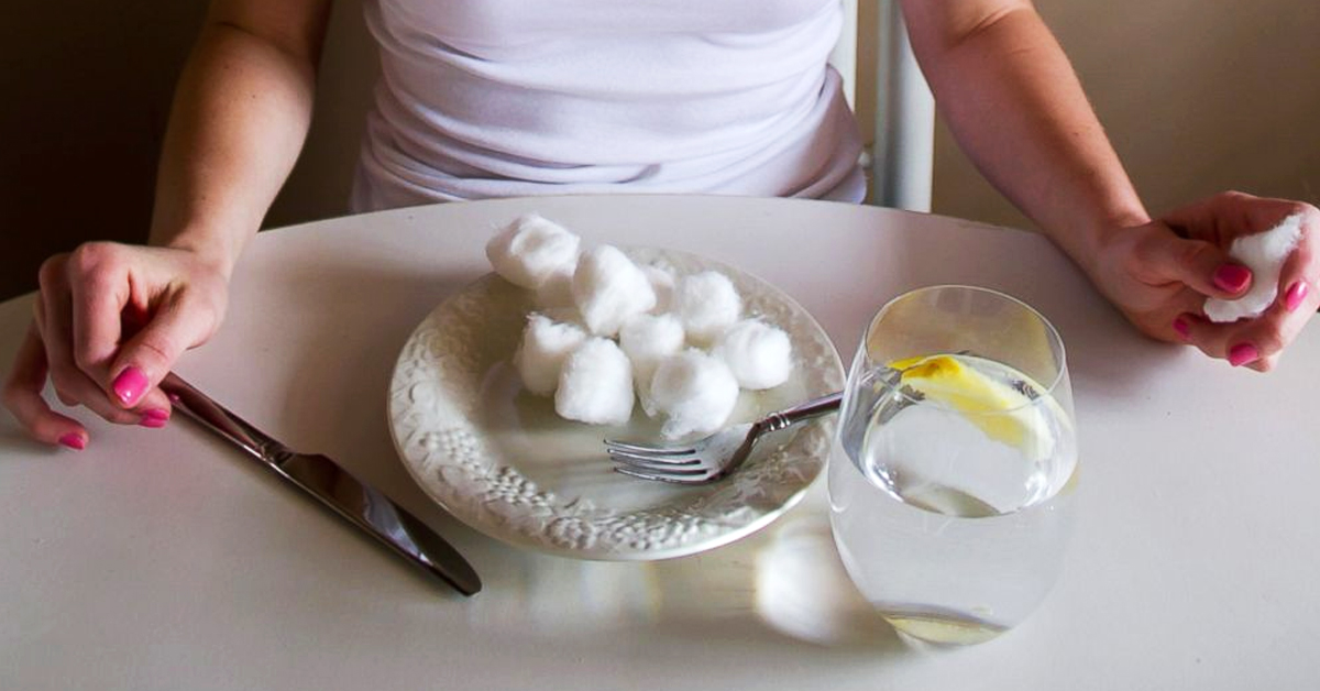 Doctors Warn Against The Cotton Diet To Lose Weight