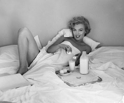 Marilyn Monroe Black White Photo