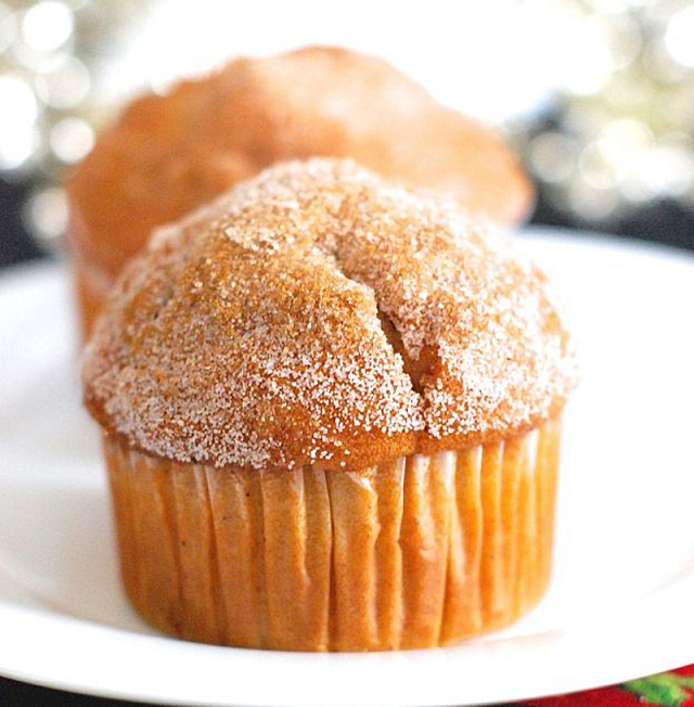 Eggnog Doughnut Muffins