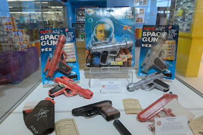 Vintage PEZ Guns