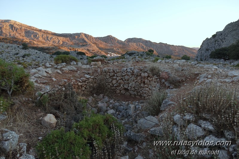 Crestería Ojo del Moro - Salto del Cabrero