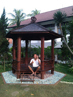 Membuat Gazebo Dari Kayu Jati