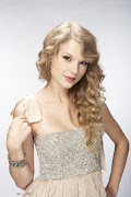 Taylor Swift Curly Long Hairstyle