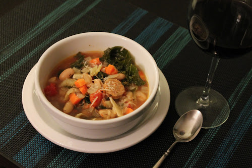 Sausage, kale and white bean soup