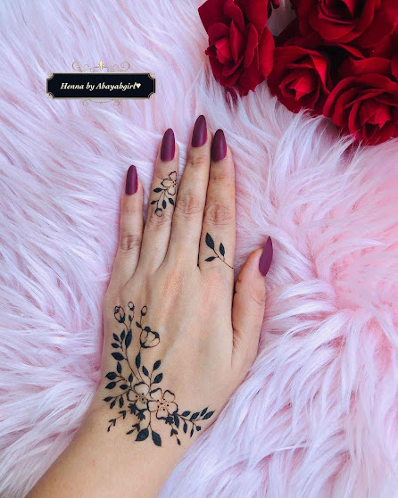 Leafy heart mehndi design