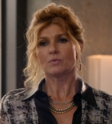  Connie Britton - Rayna James in the Stella & Dot Sutton Necklace on Nashville