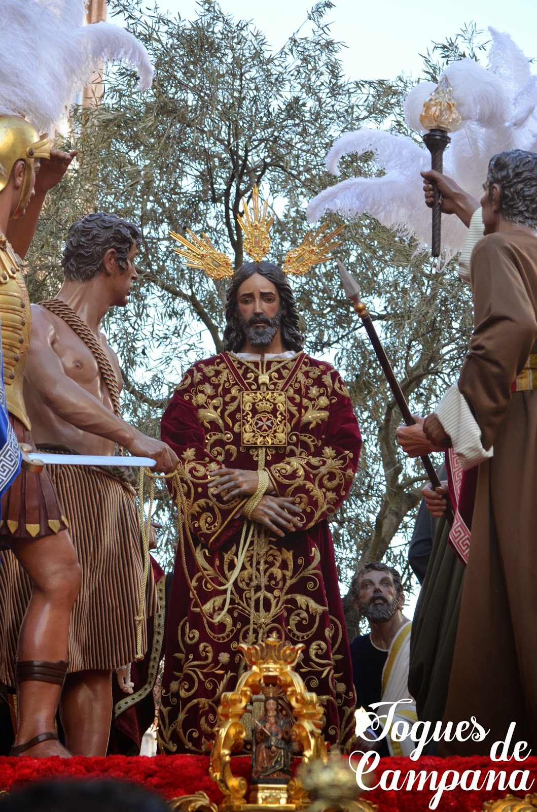 http://toquesdecampanamlg.blogspot.com.es/2014/04/procesion-de-la-hermandad-del-rescate.html