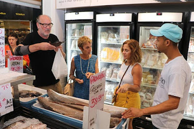 Jornalistas-gastronômicos-internacionais-visitam-Mercado-Rio-Vermelho-foto-Mário-Marques-Ascom-SDE