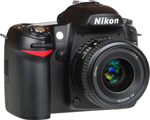 NIKON D40