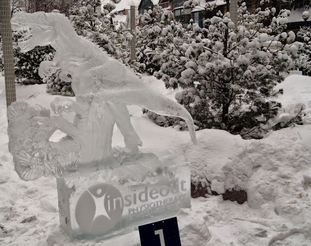 Bloor-Yorville IceFest 2015 and Sassafraz Ice Carving Competition in Toronto, lifestyle, ontario, canada, winter, frozen, time, the purple scarf, sculptures, cold